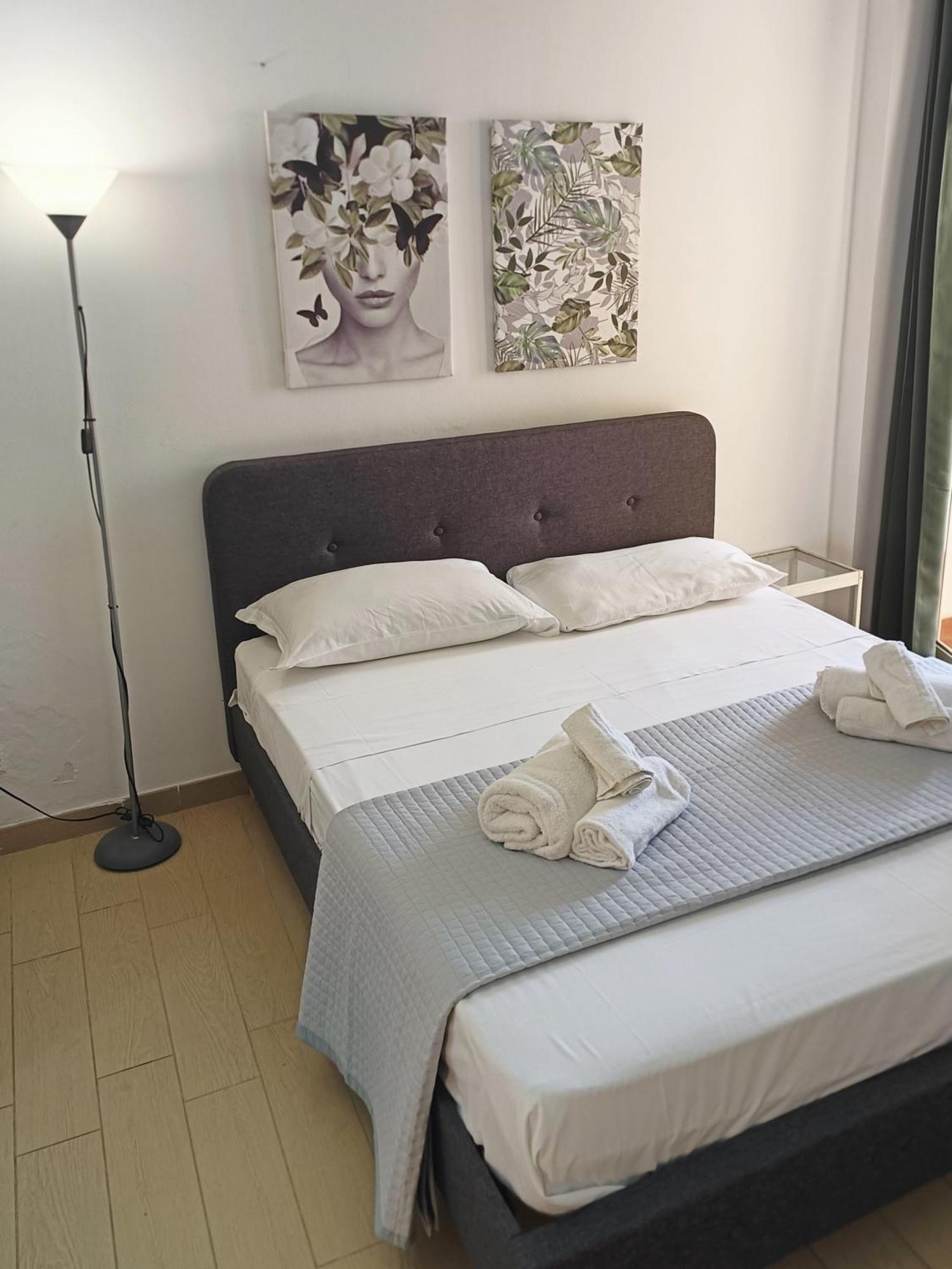 Meithras Holiday Homes 아그리젠토 외부 사진